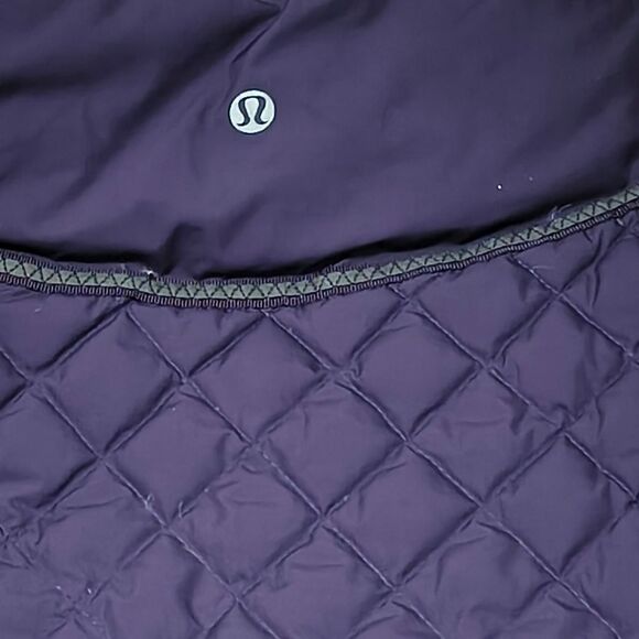 Lululemon Women's Purple and Black Gilet Vest - Picture 4 of 4